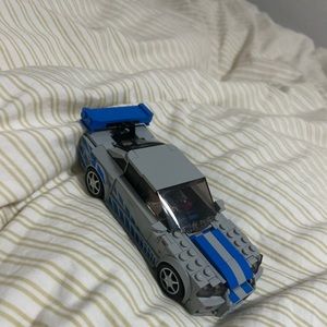 Meet your Posher, Kena